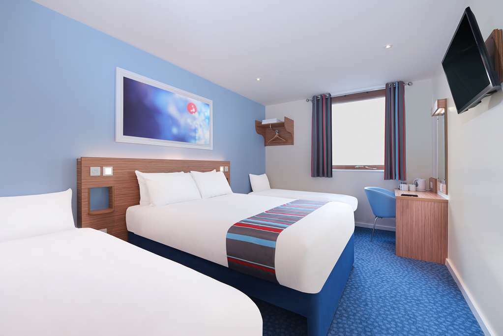 Travelodge Okehampton Whiddon Down Номер фото